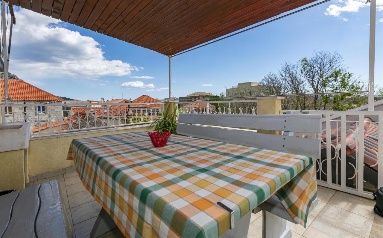 Apartment Ivanka Omiš Екстериор снимка